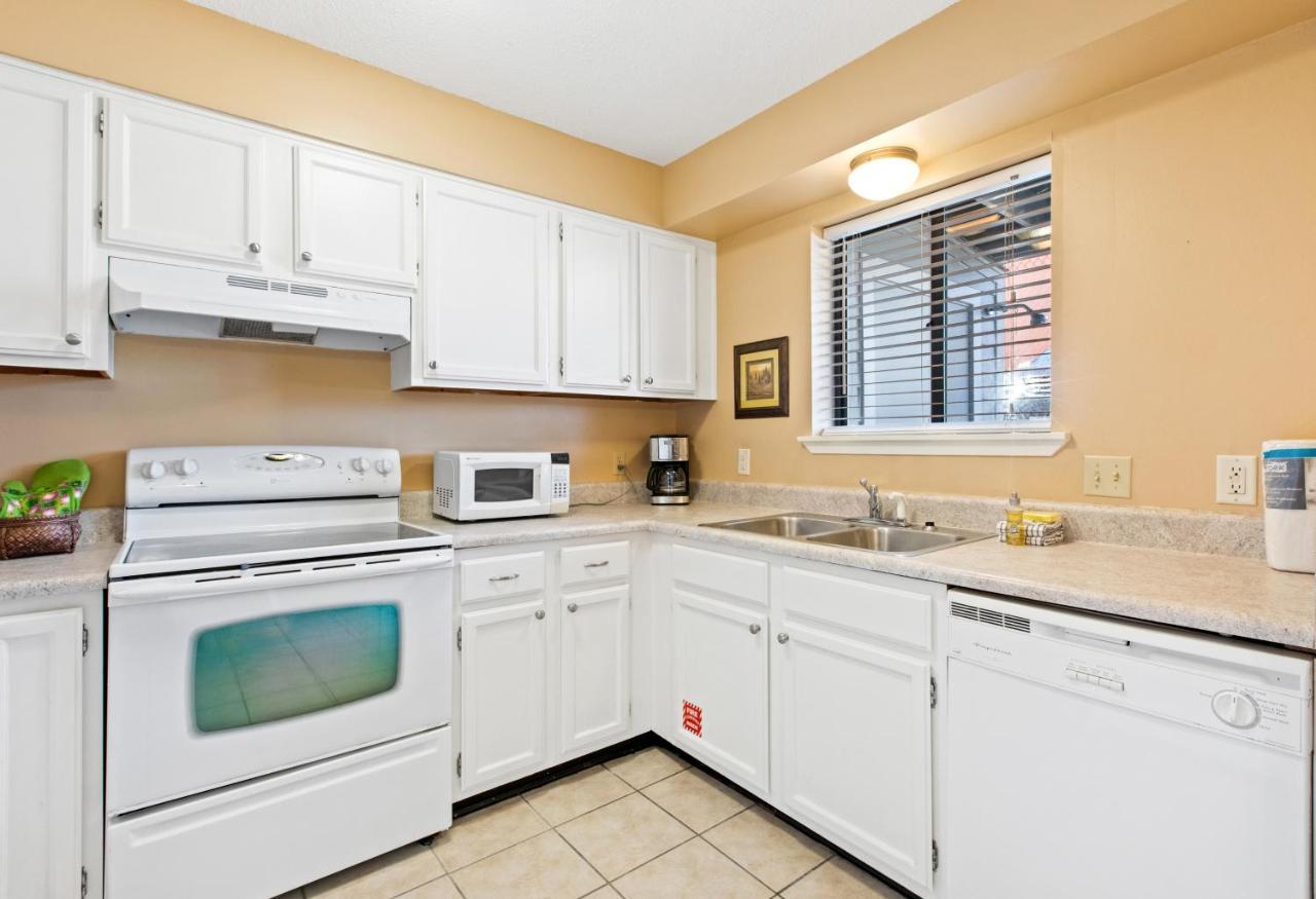 Peach Seashell Apartment Destin Bagian luar foto